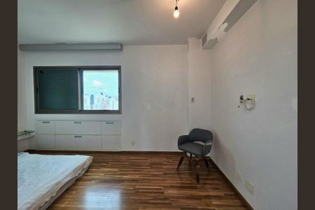 Apartamento à venda com 147m², 3 quartos e 3 vagas