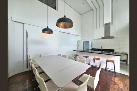 Apartamento à venda com 147m², 3 quartos e 3 vagas