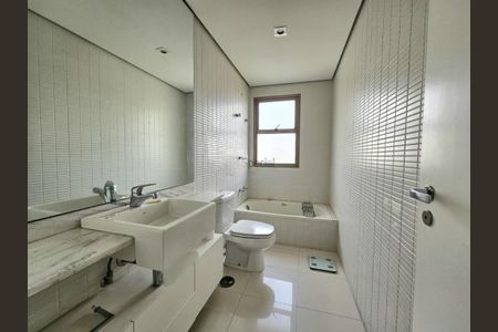 Apartamento à venda com 147m², 3 quartos e 3 vagas