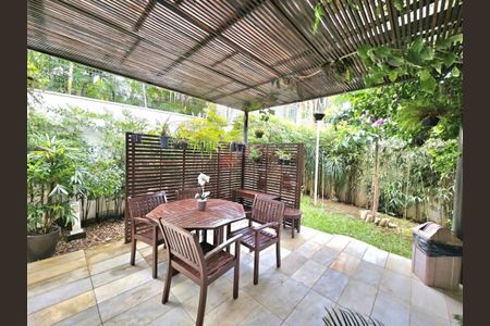 Apartamento à venda com 147m², 3 quartos e 3 vagas