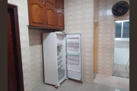 Casa de condomínio à venda com 59m², 3 quartos e 1 vaga