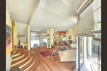 Casa à venda com 5 quartos, 616m² em Residencial Dez (Alphaville), Santana de Parnaíba