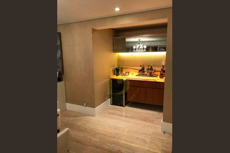 Apartamento à venda com 3 quartos, 336m² em Moema, São Paulo