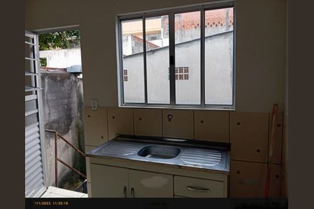 Casa à venda com 200m², 4 quartos e 4 vagas Casa à venda com 200m², 4 quartos e 4 vagasCOZINHA