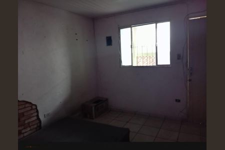 SALA de casa à venda com 4 quartos, 200m² em Bussocaba, Osasco