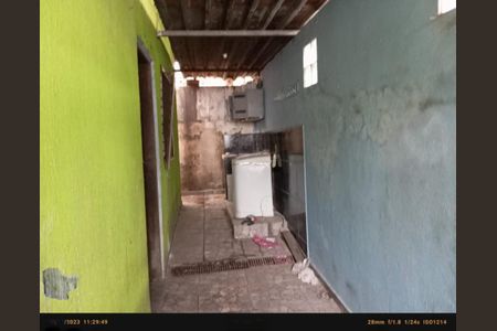 Casa à venda com 200m², 4 quartos e 4 vagas Casa à venda com 200m², 4 quartos e 4 vagasLAVANDE3RIA