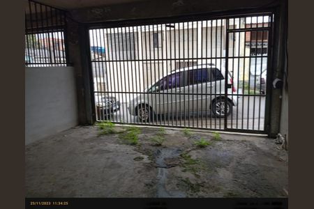 Casa à venda com 200m², 4 quartos e 4 vagas Casa à venda com 200m², 4 quartos e 4 vagasGARAGEM
