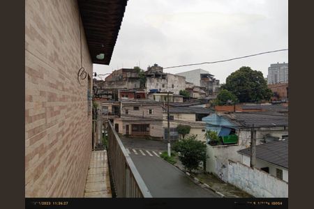 Casa à venda com 200m², 4 quartos e 4 vagas Casa à venda com 200m², 4 quartos e 4 vagasVISTA