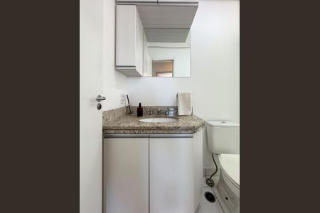 Apartamento à venda com 54m², 2 quartos e 1 vaga Apartamento à venda com 54m², 2 quartos e 1 vagaBanheiro Social