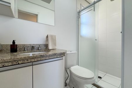 Apartamento à venda com 54m², 2 quartos e 1 vaga Apartamento à venda com 54m², 2 quartos e 1 vagaBanheiro Social