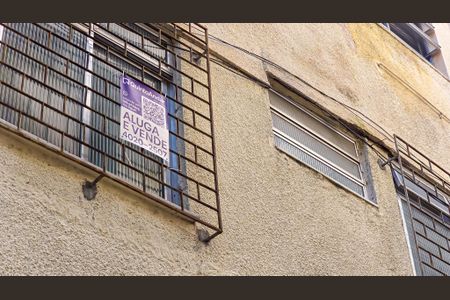 Apartamento para alugar com 49m², 2 quartos e 1 vagaFachada do bloco com placa