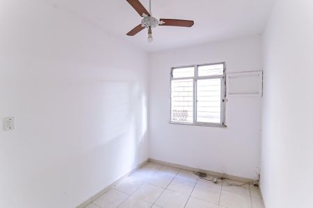 Quarto de apartamento para alugar com 2 quartos, 49m² em Tomás Coelho, Rio de Janeiro