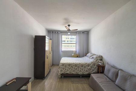 Studio para alugar com 26m², 0 quarto e 1 vaga Studio para alugar com 26m², 0 quarto e 1 vagaKitnet
