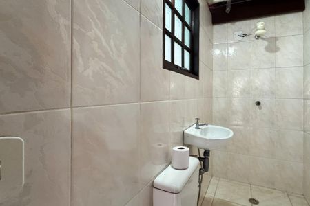 Casa à venda com 223m², 3 quartos e 2 vagasLavabo 