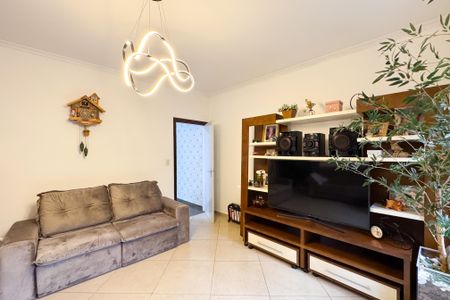 Casa à venda com 223m², 3 quartos e 2 vagasSala
