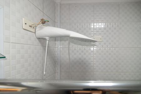 Banheiro de kitnet/studio para alugar com 1 quarto, 34m² em Bela Vista, São Paulo