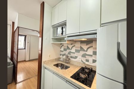 Apartamento à venda com 35m², 1 quarto e 1 vaga Apartamento à venda com 35m², 1 quarto e 1 vagaCozinha