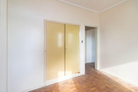 Quarto 1 de apartamento para alugar com 3 quartos, 150m² em Floresta, Porto Alegre