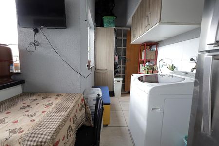 Apartamento à venda com 87m², 2 quartos e 1 vaga Apartamento à venda com 87m², 2 quartos e 1 vagaÁrea de Serviço