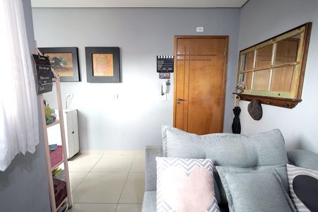 Apartamento à venda com 87m², 2 quartos e 1 vaga Apartamento à venda com 87m², 2 quartos e 1 vagaSala