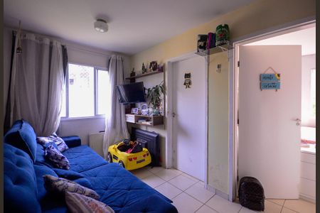 Apartamento à venda com 45m², 2 quartos e sem vaga Apartamento à venda com 45m², 2 quartos e sem vagaSala