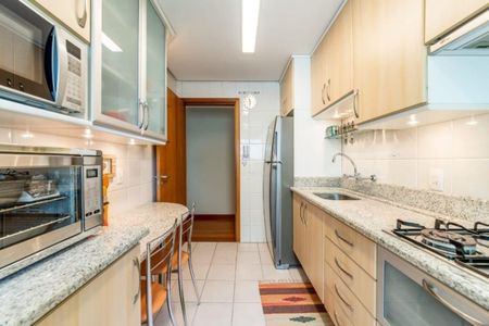 Cozinha de apartamento para alugar com 2 quartos, 69m² em Jardim Botânico, Porto Alegre