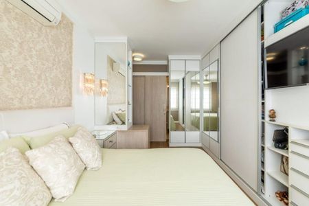 Quarto 2 de apartamento para alugar com 2 quartos, 69m² em Jardim Botânico, Porto Alegre