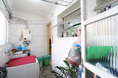 Apartamento à venda com 160m², 3 quartos e 1 vagaÁrea de serviço e quarto de Serviço 