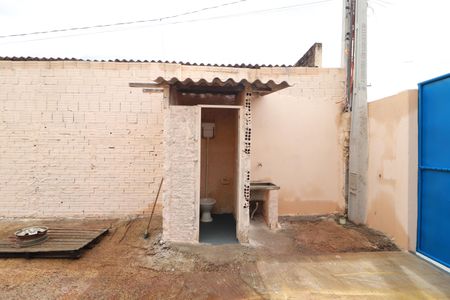 Casa para alugar com 170m², 1 quarto e 6 vagasBanheiro