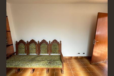Casa à venda com 272m², 4 quartos e 3 vagas Casa à venda com 272m², 4 quartos e 3 vagasQuarto 4 / Escritório/ Edícula