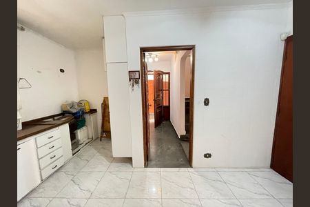 Casa à venda com 272m², 4 quartos e 3 vagas Casa à venda com 272m², 4 quartos e 3 vagasCozinha