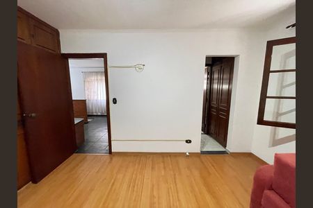 Casa à venda com 272m², 4 quartos e 3 vagas Casa à venda com 272m², 4 quartos e 3 vagasQuarto 1