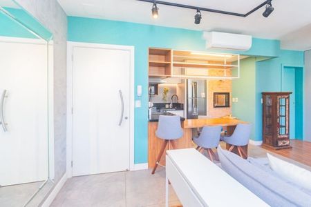 Sala de apartamento para alugar com 1 quarto, 51m² em Auxiliadora, Porto Alegre