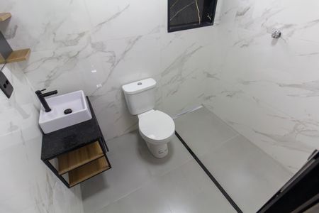 Casa para alugar com 176m², 2 quartos e 2 vagas Casa para alugar com 176m², 2 quartos e 2 vagasBanheiro 1