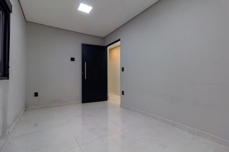 Casa para alugar com 176m², 2 quartos e 2 vagas Casa para alugar com 176m², 2 quartos e 2 vagasQuarto 1