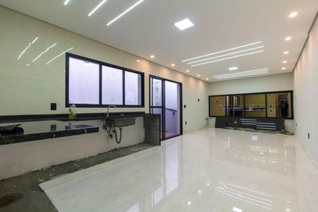 Sala e cozinha de casa para alugar com 2 quartos, 176m² em Jardim Popular, São Paulo