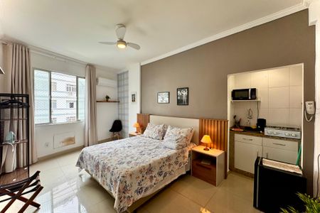 Kitnet/Studio à venda com 1 quarto, 25m² em Catete, Rio de Janeiro