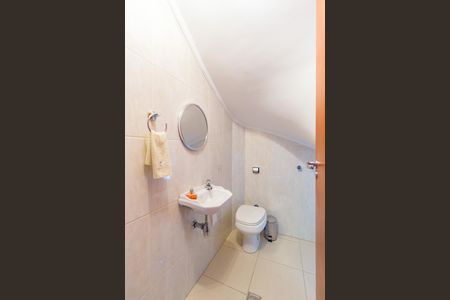 Casa para alugar com 177m², 2 quartos e 2 vagas Casa para alugar com 177m², 2 quartos e 2 vagasLavabo