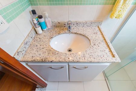 Casa para alugar com 177m², 2 quartos e 2 vagas Casa para alugar com 177m², 2 quartos e 2 vagasDetalhe Banheiro - Suíte