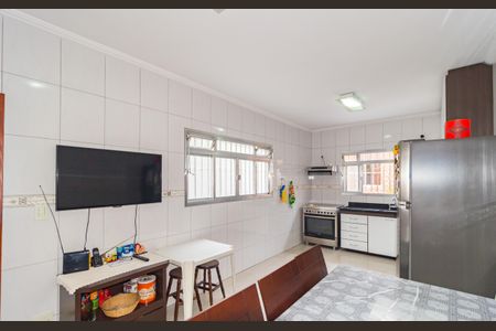 Casa para alugar com 177m², 2 quartos e 2 vagas Casa para alugar com 177m², 2 quartos e 2 vagasCozinha