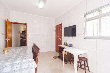 Casa para alugar com 177m², 2 quartos e 2 vagas Casa para alugar com 177m², 2 quartos e 2 vagasCozinha