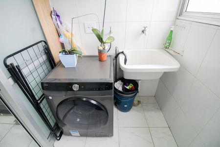 Apartamento para alugar com 70m², 2 quartos e 1 vagaÁrea de Serviço