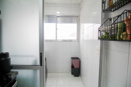 Apartamento para alugar com 70m², 2 quartos e 1 vagaÁrea de Serviço