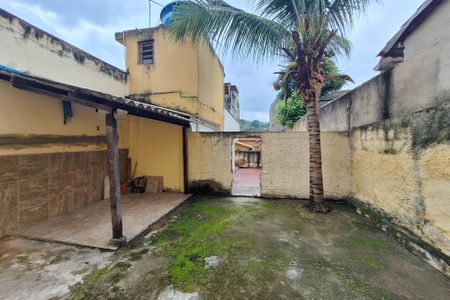 Casa à venda com 84m², 3 quartos e sem vaga Casa à venda com 84m², 3 quartos e sem vagaQuintal