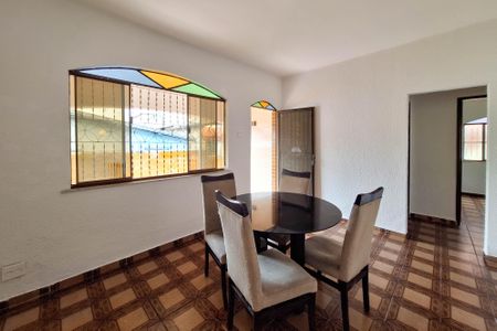 Sala de casa à venda com 3 quartos, 84m² em Barreto, Niterói