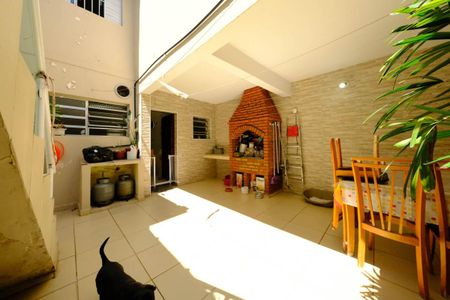 Casa à venda com 138m², 3 quartos e 2 vagasÁrea comum