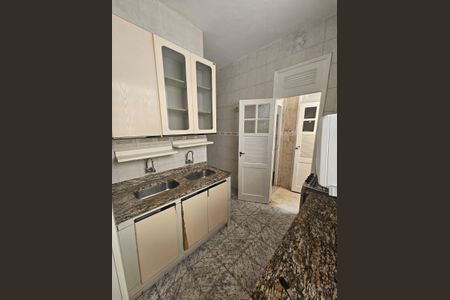 Apartamento para alugar com 130m², 2 quartos e 1 vaga Apartamento para alugar com 130m², 2 quartos e 1 vagaCozinha