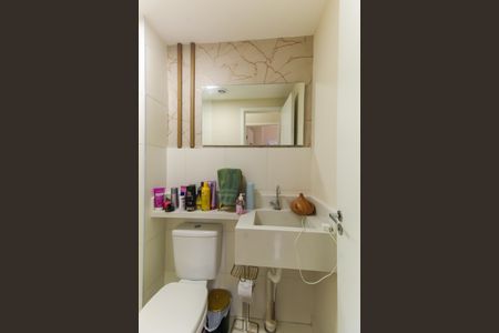 Apartamento à venda com 40m², 2 quartos e sem vaga Apartamento à venda com 40m², 2 quartos e sem vagaBanheiro