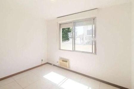 Quarto 1 de apartamento para alugar com 2 quartos, 78m² em Mont’Serrat, Porto Alegre