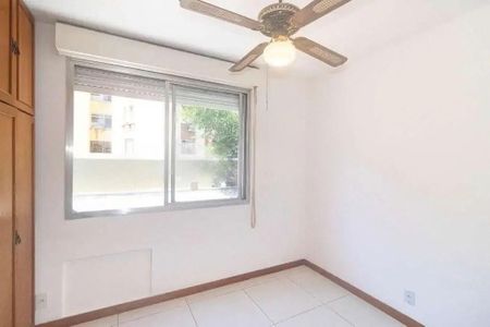 Quarto 2 de apartamento para alugar com 2 quartos, 78m² em Mont’Serrat, Porto Alegre